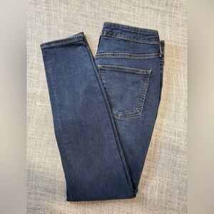 Universal Thread High Rise Skinny Jeans in Dark Blue